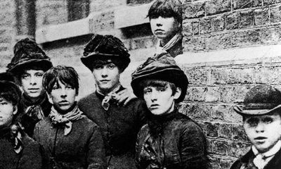 Blue plaque to honour 1888 strike by 1,400 East End matchgirls