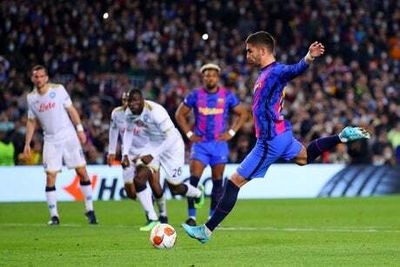 FC Barcelona 1-1 Napoli LIVE! Torres goal - Europa League result, match stream and latest updates today