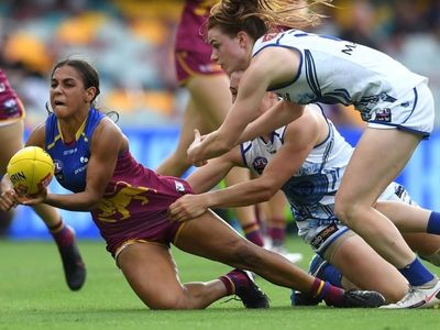 Lions coach tips Hodder to fire in AFLW