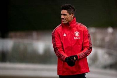 Man United fitness boost as Raphael Varane and Edinson Cavani train ahead of Leeds clash