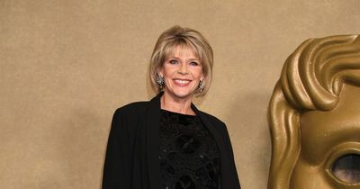 ITV Loose Women's Ruth Langsford shows off new hair makeover