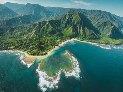 Hawaii Senate Committee Approves Bill To Expand Marijuana Law And Legalize It For All Senior Citizens