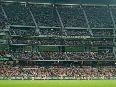 Full crowds back at Victorian AFL venues