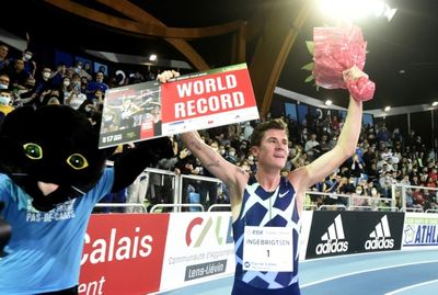 Ingebrigtsen breaks 1500m indoor world record