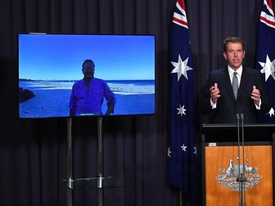 Ditch 'reds under the bed' scare: Forrest