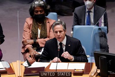 UN council backs talk, but no Russia pledge against invasion