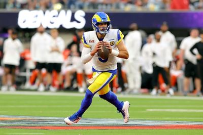Rams, Stafford to pay medical costs of injured photographer