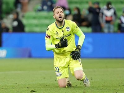 Popovic coy over ALM Victory goalkeeper