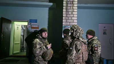 As it happened: Russia-backed rebels evacuate civilians in east Ukraine