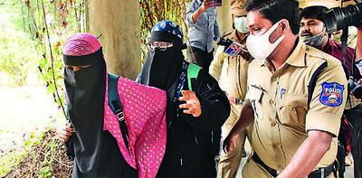 Andhra Pradesh: Hijab row erupts in Vijayawada college, nipped it in bud