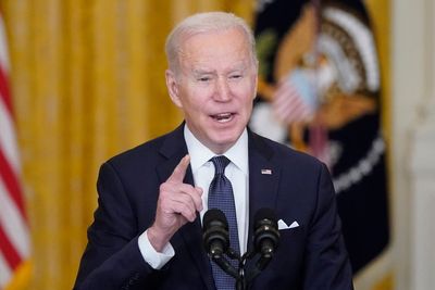 Whisper campaigns grow as Biden nears choice for high court