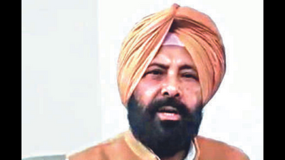Cong expels Dhillon for ‘anti-party’ activities