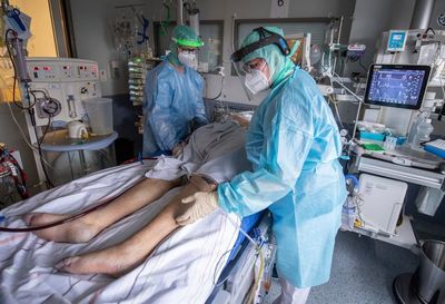 Health minister: Germany has passed omicron peak