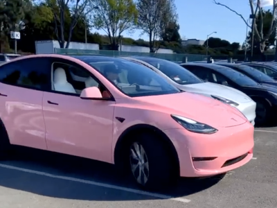 Tesla's Car Colorizer Is Here: Can You Change Your Vehicle's Color With It?