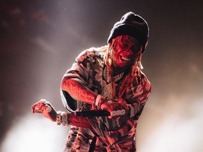 Lil Wayne: Fans stunned as rapper to play first UK show since 2008 at Strawberries and Creem