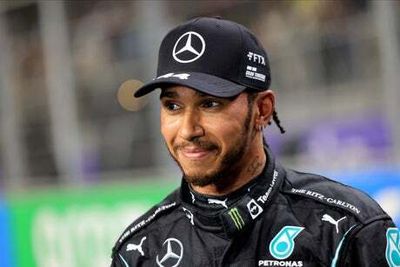 Lewis Hamilton declares himself ready to fight for 2022 F1 title after ‘difficult’ off-season