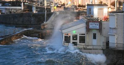 Met Office advice on how to stay safe during Storm Eunice as Red weather warning in place
