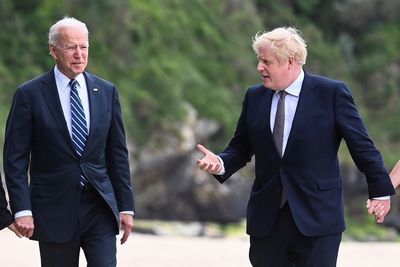 Government forced to seek state-by-state US trade ties after Biden rejects post-Brexit deal