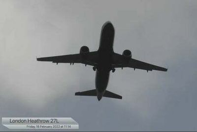 Big Jet TV: Hundreds of thousands glued to Heathrow flight footage amid Storm Eunice