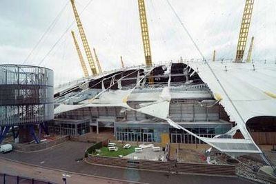 London O2 Arena ripped open by Storm Eunice as 1,000 people evacuated