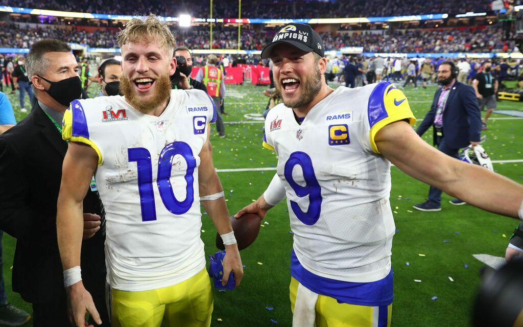 Matthew Stafford Is Having a Hell of a Time at the Rams Super Bowl Parade