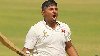 Ranji Trophy: Sarfaraz's 275 takes Mumbai to mammoth 544/7d against Saurashtra