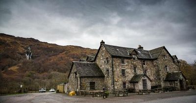 Paranormal investigators capture eerie footage from famously haunted Drovers Inn pub