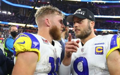 Matthew Stafford and Cooper Kupp are practicing no-look passes in their Vegas hotel