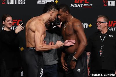 UFC Fight Night 201 video: Johnny Walker, Jamahal Hill press foreheads during fired-up faceoff