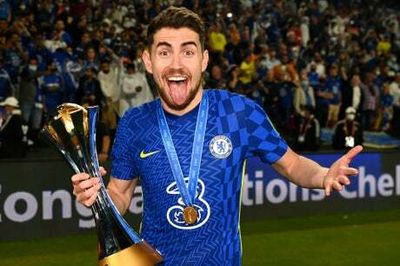 Chelsea star Jorginho makes transfer admission after botched Manchester City move