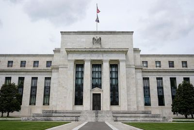 Federal Reserve approves stricter trading rules