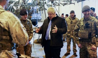 Boris Johnson calls on west to ‘speak with one voice’ on Ukraine crisis