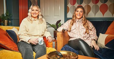 Gogglebox fans 'feel sick' as Ellie and Izzi Warner's dog drinks from their mugs