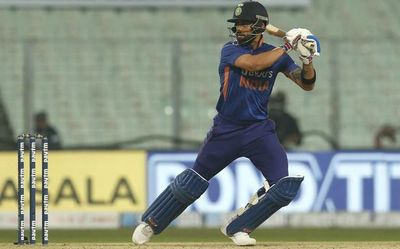 Kohli, Pant, Venkatesh and bowlers help India seal T20I series