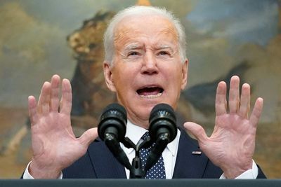 Biden now 'convinced' Russia will launch invasion of Ukraine