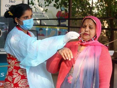 India logs 22,270 fresh COVID-19 cases, 325 deaths