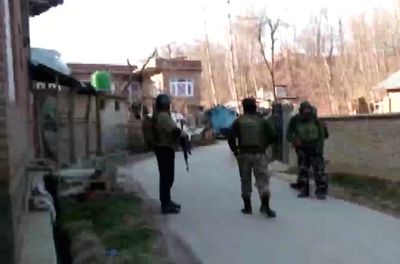 Militant killed in encounter in J-K's Shopian