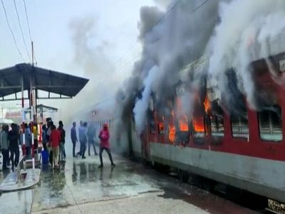 Fire breaks out in empty train at Bihar's Madhubani railway station