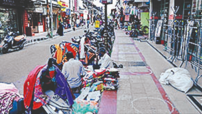 Don’t issue licences until March 18: HC