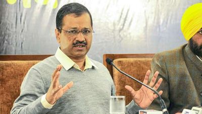 Will give befitting reply to corrupt people targeting AAP, says Kejriwal