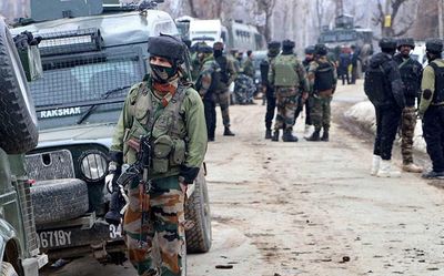Two soldiers, militant killed in Shopian encounter