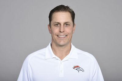 Report: Rams hiring Broncos’ Chris Beake as LBs coach