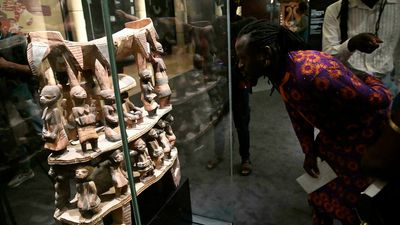 Benin exhibits looted treasures returned by France
