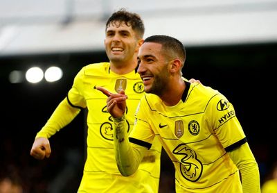 Hakim Ziyech strikes late as Chelsea snatch win at Crystal Palace