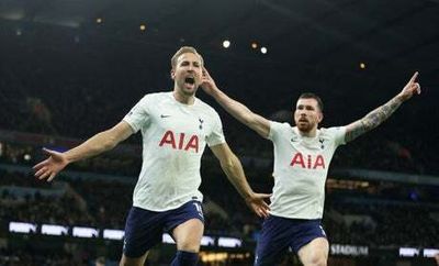 Man City 2-3 Tottenham: Harry Kane masterclass blows Premier League title race wide open
