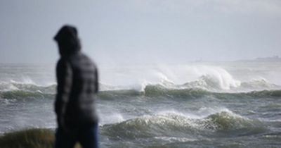 Met Eireann issue orange warning for one county as bad weather set to batter Ireland