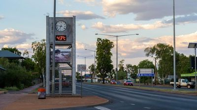 The NT's COVID-19 death toll rises to 15 with the death of a Tennant Creek woman