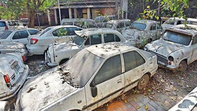 Exit old SUVs and sedans as Delhi govt goes for EV ride