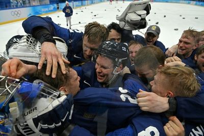 Finland win hockey gold in last event of Beijing Games