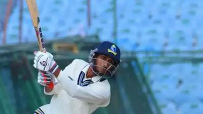 Ranji Trophy: Bengal bounce back to stun Baroda after Shahbaz, Abhishek's fifties